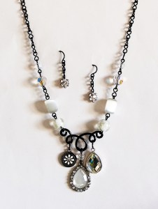 bijoux-alex-yell-talyo-parure-collier-boucles-d-oreilles.jpg